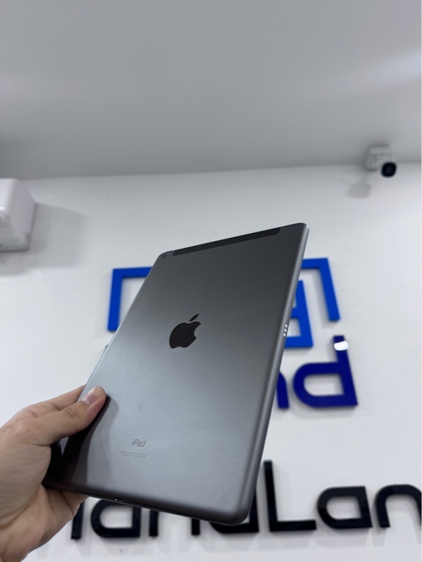 iPad gen 9 - LL/A - 64GB - Bản 4G - ios 17.7.1 - Màu xám - Pin 97%, chu kỳ sạc 110 - Ngoại hình 97% - Viền trầy xước, cấn góc, kính màn xước dăm, màn hở sáng viền, vàng viền nhẹ - Body