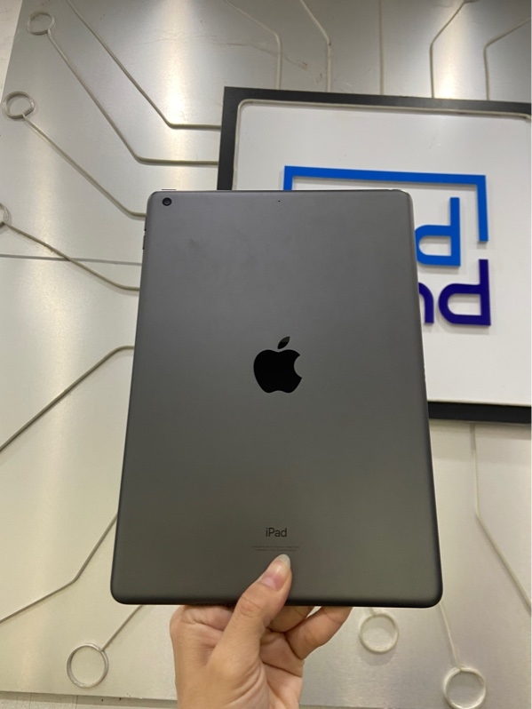 iPad Gen 9 - LL/A - 64GB - Màu đen - Pin 97% đã thay - Ngoại hình: 97% - Màn ám vàng viền, phản quang nặng, xước thân - Body