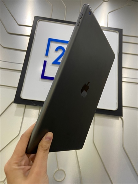 iPad Gen 9 - ZA/A - 64GB - Bản Wifi - Pin 97% - ép kính - Màu xám - Ngoại hình: 98% - Body 1