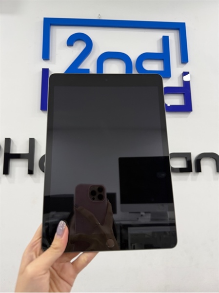 iPad Gen 9 - ZA/A - IOS 18.5 - Wifi - 64GB - Màu xám - Pin 96% - Ngoại hình 97% - Màn phản quang 1 mảng lớn - Kèm sạc 2