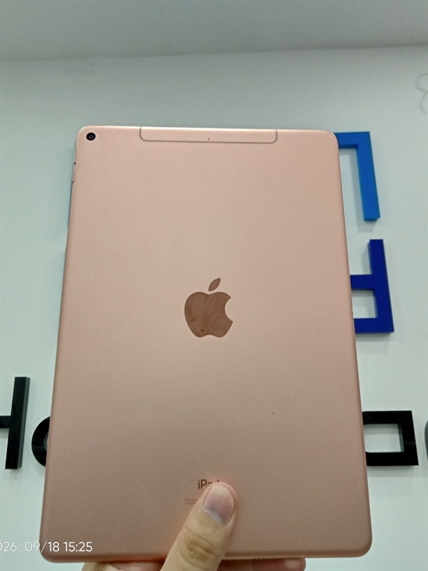 iPad Min Gen 5 - Bản 4G - LL/A - 64GB - IOS 26.3.1 - Pin 90% - Chu kỳ sạc 515 - Màu hồng - Ngoại hình: 97% - Viền xước, cấn góc, màn ám hồng nhẹ, xanh viền rõ - Body