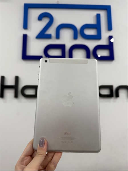 iPad mini 1 - LL/A - IOS 9.3.6 - Wifi - 64GB - Màu xám - Pin 88% - Ngoại hình 97% - Cam bụi , vỏ trầy cấn - Kèm sạc