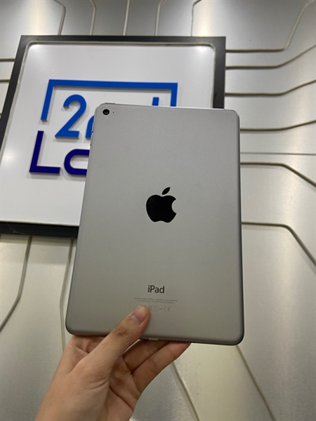 iPad Mini 4 - LL/A - 32GB - Bản Wifi - Pin 97% - Màu xám - Ngoại hình: 97% - Màn trầy, 1 chấm phản quang, bypass - Body