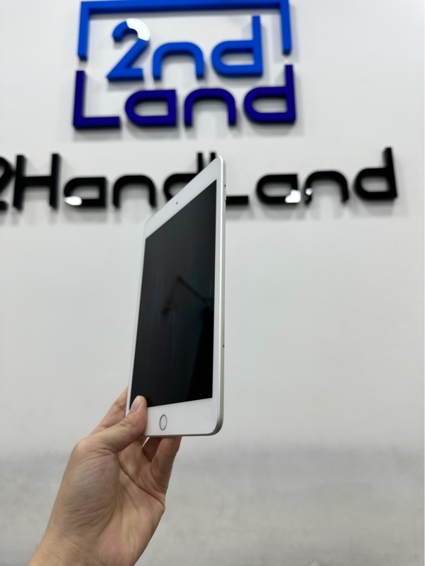 iPad Mini 5 4G - LL/A - 256GB - IOS 18.6.2 - Pin 84% - Màu bạc - Ngoại hình 97% - Màn bụi trong nhỏ xíu - Body