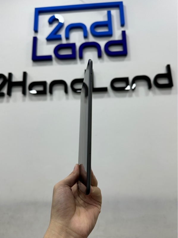 iPad Mini 5 4G - LL/A - 256GB - IOS 26.4.1 - Pin 90% - Màu xám - Ngoại hình 97% - Móp - Body