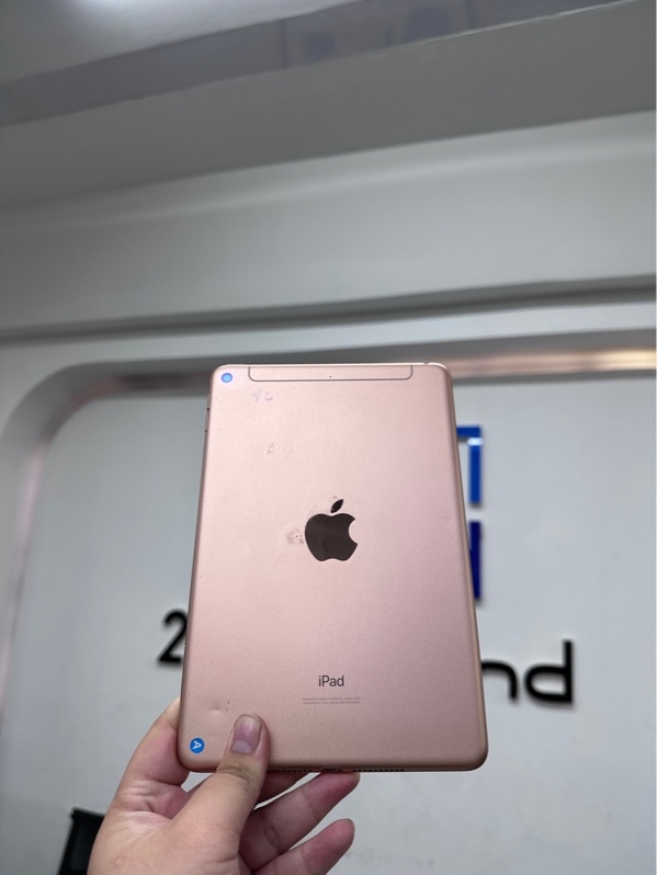 iPad Mini 5 - 4G - LL/A - IOS 18.5 - 64GB - Màu hồng - Pin 90% - Ngoại hình 97% - Màn ám hồng - Body