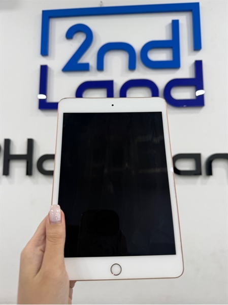 iPad Mini 5 - ZA/A - IOS 18.7 - Wifi - 64GB - Màu Gold - Pin 82% - Ngoại hình 97% - Màn hồng , cấn móp - Body 2