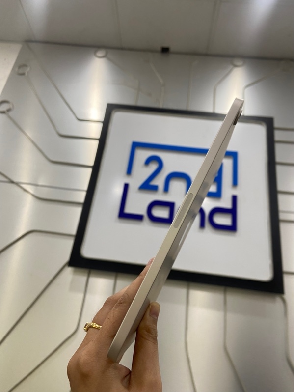 iPad Mini 7 - ZA/A - lOS 26.6.2 - Bản Wifi - 128GB - Pin 97% - Chu kì sạc 66 lần - Màu starlight - Ngoại hình: 98% - Kèm Box