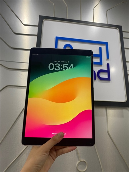 iPad Pro 10.5 inch - LL/A - 64GB - Bản 4G - Pin 90% - Màu xám - Ngoại hình: 97% - Body 2