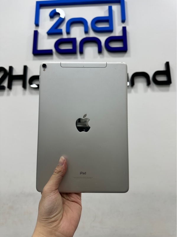 iPad Pro 10.5inch 4G - 2J/A - 256GB - IOS 17.7.10 - Pin 92% - Màu bạc - Ngoại hình 98% - Body