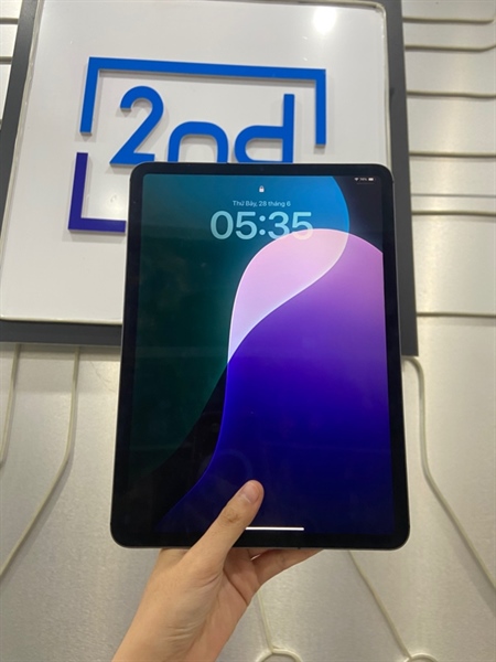 iPad Pro 11 inch 2018 - 2J/A - 64GB - Bản 4G - Pin 90% - Màu xám - Ngoại hình: 97% - màn viền ám vàng - Body 2