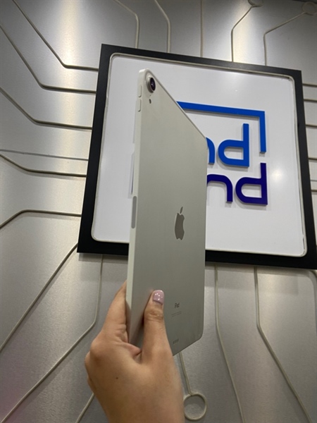 iPad Pro 11 inch 2018 - J/A - 64GB Wifi - Pin 83% - Màu trắng - Ngoại hình: 98% - Body 1