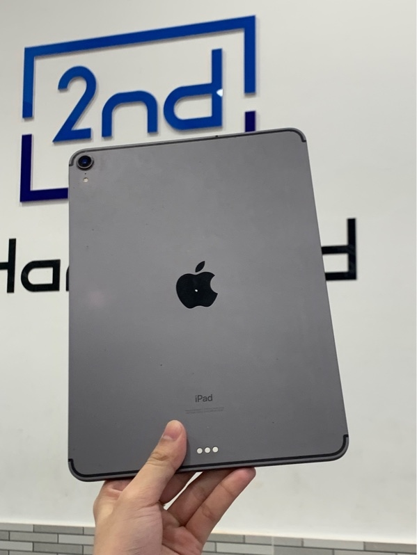 iPad Pro 11 inch 2018 - VC/A - 256GB - 4G - Màu xám - Pin 84% - Ngoại hình: 98% - Body