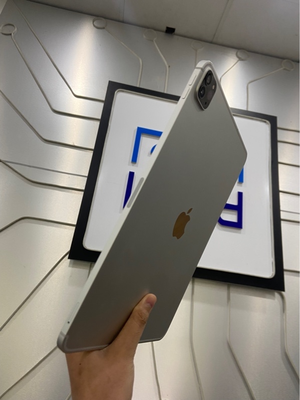 iPad Pro 11 Inch Gen 2 - J/A - Mã N đổi trả bảo hành - 4G - 128GB - Pin 91% - Chu kỳ sạc 87 lần - ngoại hình 97% - xước màn - Body