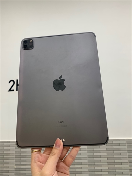 iPad Pro 11 inch Gen 2 (LTE) - 2020 - ZP/A - 256GB - Màu xám - Pin 88% chu kì sạc 545 lần - Ngoại hình: 97% - Trầy cấn, màn ám hồng + xước mèo - Box