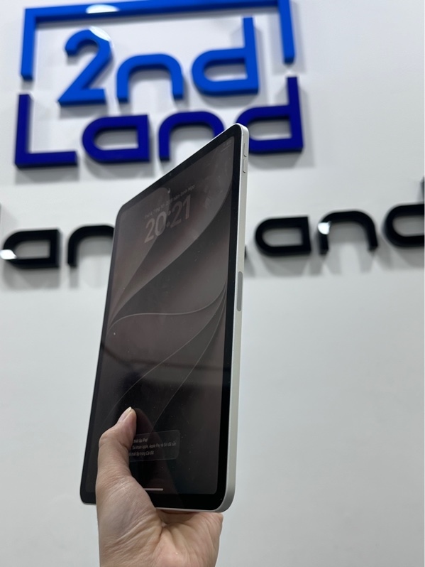 iPad Pro 11 inch Gen 2 WiFi - Hàng CPO - LL/A - 1TB - IOS 27.0 - Pin 93% - Màu bạc - Ngoại hình 97% - Kèm box + ốp