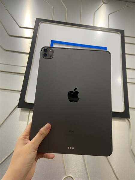 iPad Pro 11 inch Gen 3 - LL/A - 256GB - Bản Wifi - Pin 97% - Màu xám - Ngoại hình: 98% - Body