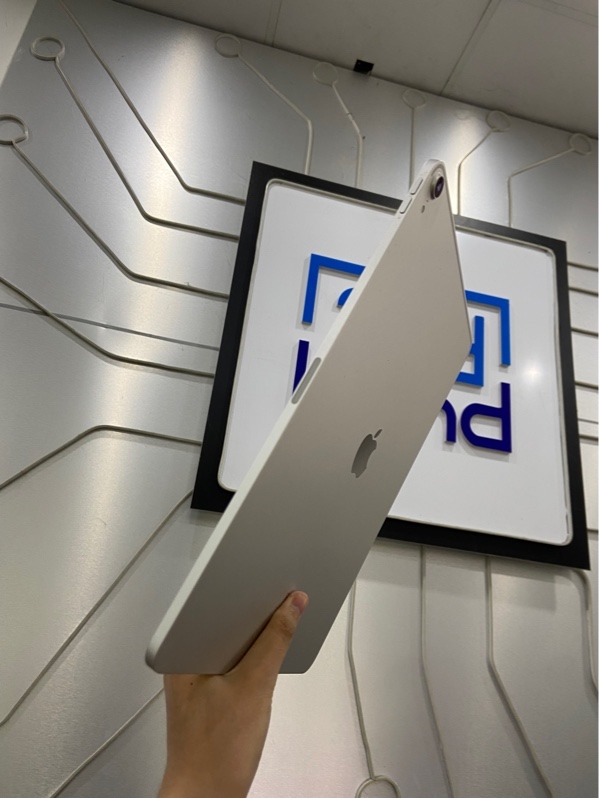 iPad Pro 12.9 inch Gen 3 - 512G - Wifi - LL/A - Màu bạc - Pin 87% ( chu kỳ sạc 329) - Ngoại hình: 97% - Màn ám vàng viền nhẹ, bạc màu - FullBox