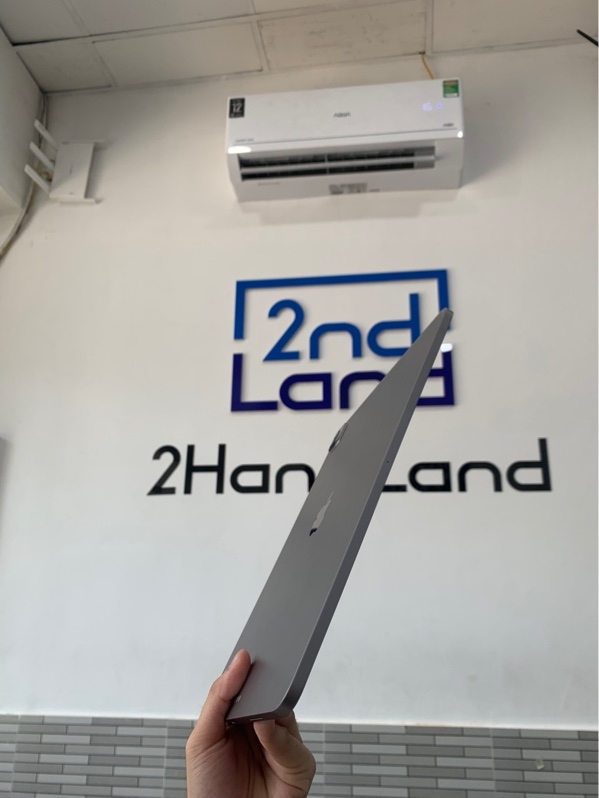 iPad Pro 12.9 inch gen 6 M2 2020 - ZA/A - 128GB - Wifi - Màu bạc - Pin 85% - Ngoại hình: 98% - Body