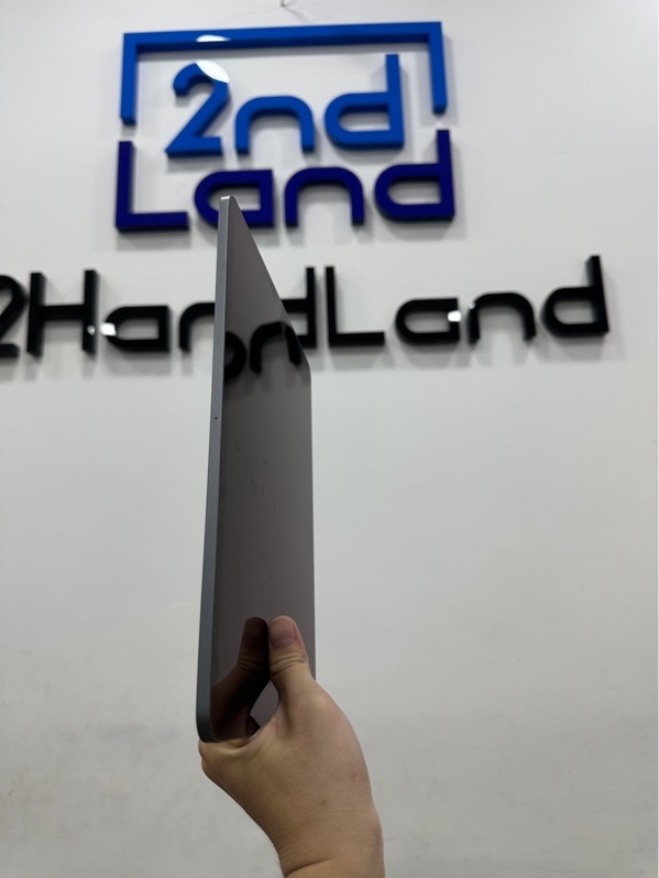 IPad Pro 12.9inch Gen 4 Wifi - Hàng 1978 - 2J/A - 128GB - IOS 26.3 - Pin 88% - Màu xám - Ngoại hình 97% - 1 đốm phản quang nhỏ - Kèm box