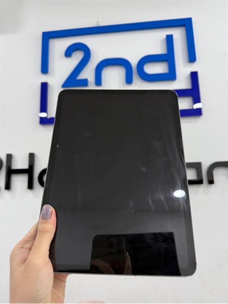 iPad pro 2020 gen 2 - 11 inch - ZA/A - IOS 18.5 - 128GB - Bản 4G - Màu xám - Pin thay new - Ngoại hình 96% - Màn linh kiện , chết pixel , bầm màn , hở sáng , bong keo , mất face id , tróc sơn , cấn góc - Kèm sạc 2