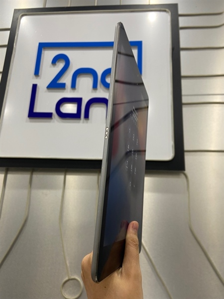 iPad Pro 9.7 inch - LL/A - 128GB - Bản Wifi - Pin 80% - Màu xám - Ngoại hình: 97% - Body 3