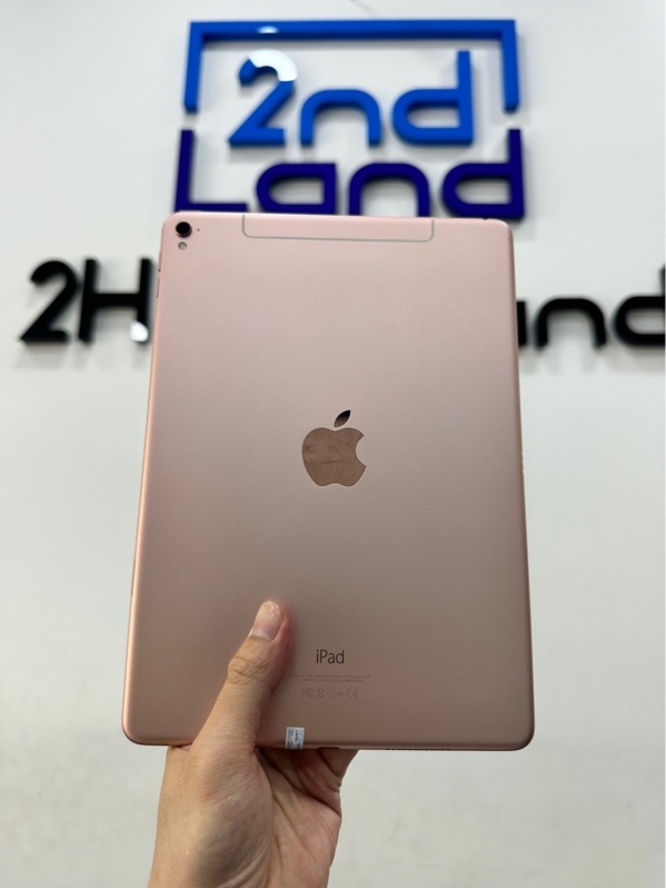 iPad Pro 9.7inch (thế hệ 1) 4G - 2J/A - 32GB - IOS 16.7.5 - Pin 89% - Màu hồng - Ngoại hình 97% - Màn bầm ám hồng - Body