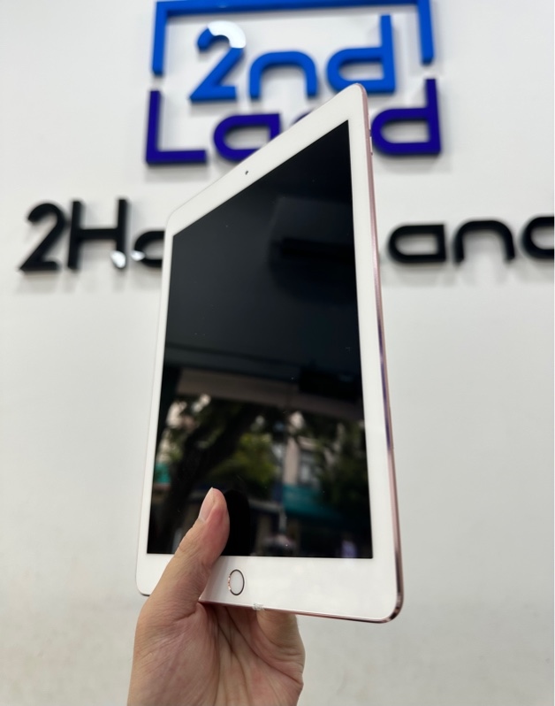 iPad Pro 9.7inch (thế hệ 1) 4G - 2J/A - 32GB - IOS 16.7.5 - Pin 89% - Màu hồng - Ngoại hình 97% - Màn bầm ám hồng - Body