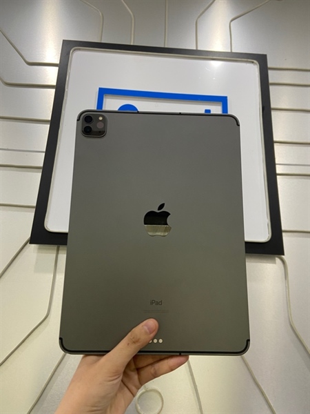 iPad Pro M1 11 inch - Mã F - 512GB Wifi Cellular - Pin 93% - Màu xám - Ngoại hình: 97% - Body