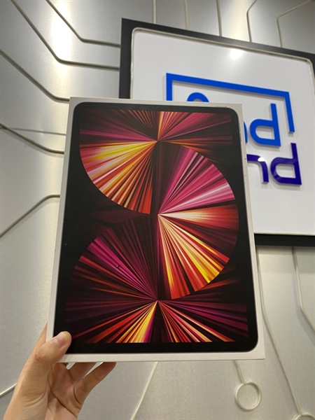 iPad Pro M1 11 inch - ZA/A - 256GB - IOS 18 - Bản 4G - Pin 100% - Màu đen - Ngoại hình: 99% - FullBox