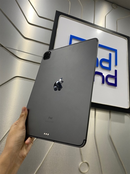 iPad Pro M1 11 inch - ZA/A - 256GB - IOS 18 - Bản 4G - Pin 100% - Màu đen - Ngoại hình: 99% - FullBox 2