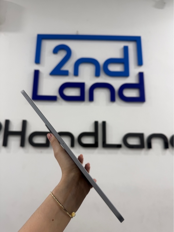 iPad pro M1 - 11 inch - Za/a - IOS 26.5 - Bản Wifi - 128Gb - Màu xám - Pin 89% - Ngoại hình 97% - Màn ám vàng, cấn góc - Kèm box