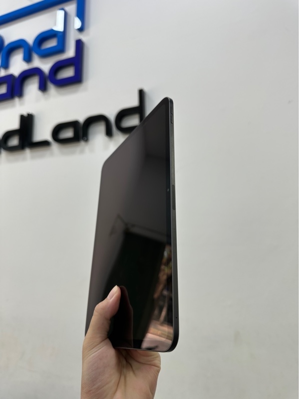 iPad Pro M5 11inch Wifi - ZA/A - 256GB - IOS 26.1 - Pin 100% (13 lần sạc) - Màu xám - Ngoại hình 98% - Kèm box