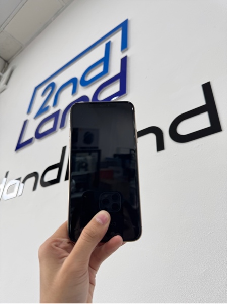 iPhone 11 Promax - LL/A - 64GB - Màu vàng - Pin 100% đã thay - Ngoại hình 97% - Body 2