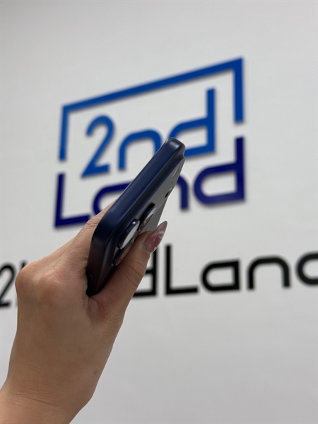 iPhone 17 Pro - Zp/A (2 sim vật lý) - 256GB - Pin 100% - chu kỳ sạc: 13 lần - 97.5% - Cấn sườn, xước sơn- Màu Blue - Kèm Box 3