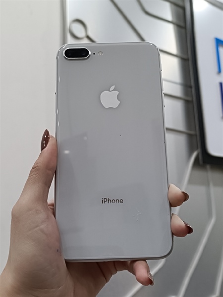 iPhone 8 Plus - 64GB - LL/A - ios 16.1 - Màu Trắng - Ngoại hình 99% - Pin 100%