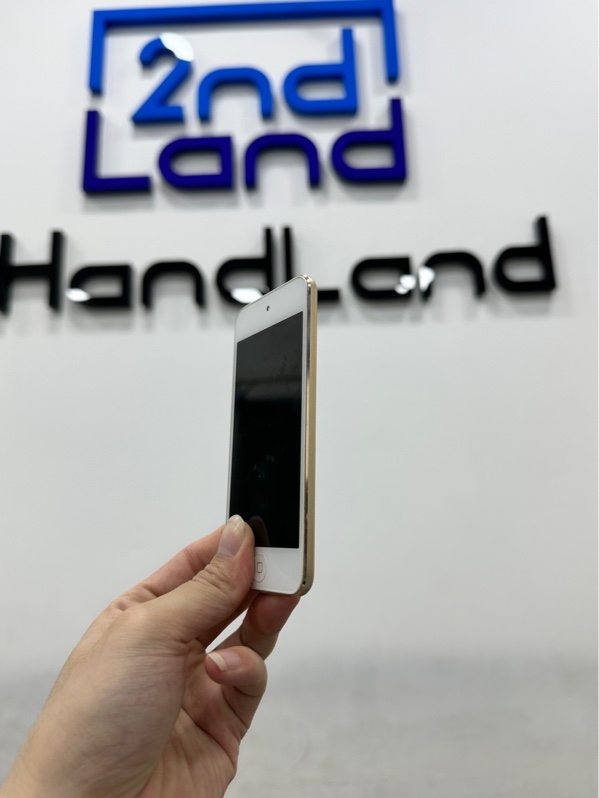 iPod Touch Gen 6 - 2J/A - 16GB - IOS 12.5.8 - Pin tạm - Màu Gold - Ngoại hình 97% - Màn ám đốm phản quang nhỏ - Body