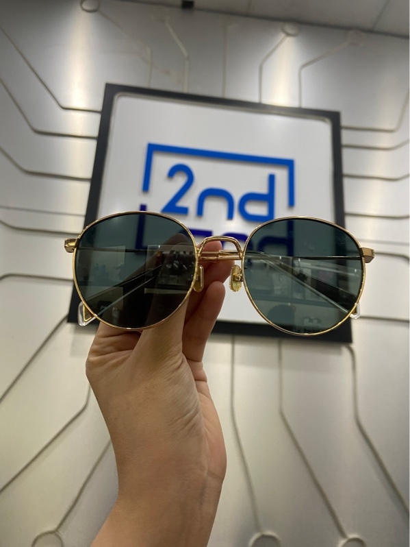 Kính Celine - Màu Gold - Ngoại hình: 98% - Body