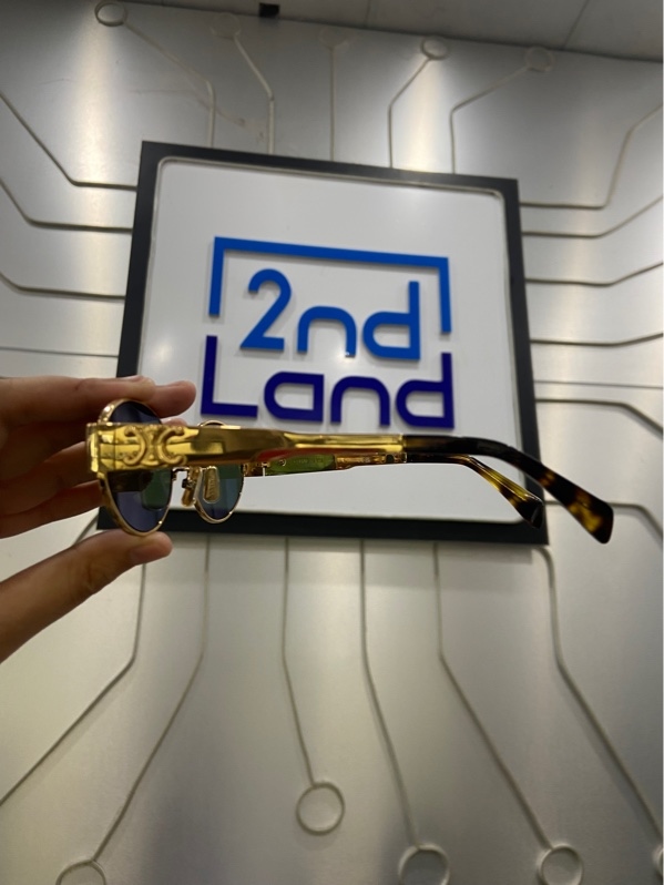 Kính Celine Sunglasses - Màu Gold - Ngoại hình: 97% - Trầy xước mặt kính - Body
