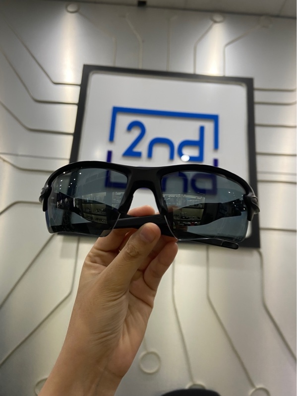 Kính mát Oakley Flak 2.0 009188-14 - Màu đen - Ngoại hình: 97.5% - Kèm túi chống sốc