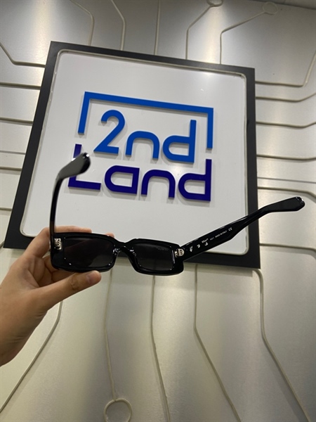 Kính mát Off-White Arthur Oeri016 1007 Sunglasses - Màu đen - Ngoại hình: 98% - Body 2