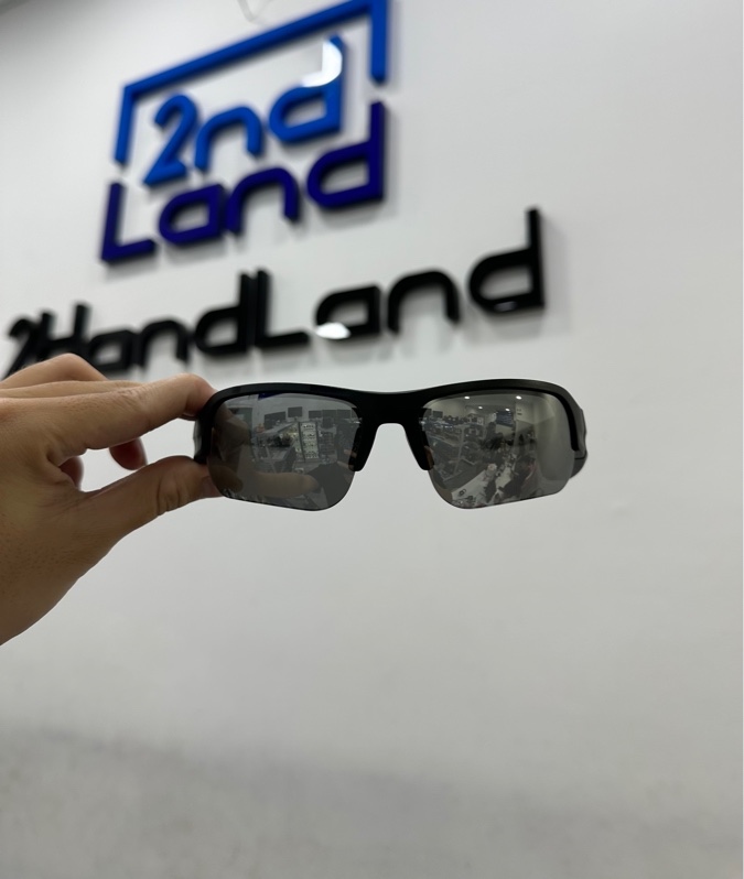 Kính thể thao thông minh Bose Frames Tempo - Màu đen - Ngoại hình 97.5% - Kèm Túi đựng + Dây sạc + Tròng kính thay thế Bose Tempo Style Polarized