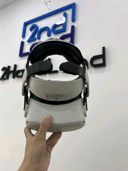 Kính thực tế ảo Oculus Quest 2 - 256GB - Màu trắng - Ngoại hình 97% , Kèm tay cầm diều khiển + túi đựng
