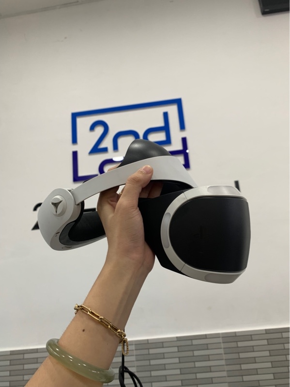 Kính thực tế ảo Playstation VR - Màu trắng - Ngoại hình: 97% - Thiếu 2 tay cầm - Kèm dock + PS camera