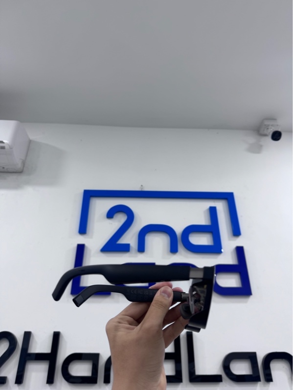 Kính thực tế tăng cường AR XREAL Air 2 Pro - Màu đen - Ngoại hình 98% - Fullbox, sẵn tròng cận, tròng zin