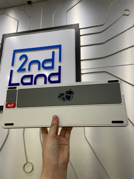 Kit bàn phím cơ Weikav Nut 65 - Led RGB - 3 Mode - Màu bạc - Ngoại hình: 98% - Kèm Box + receiver 2