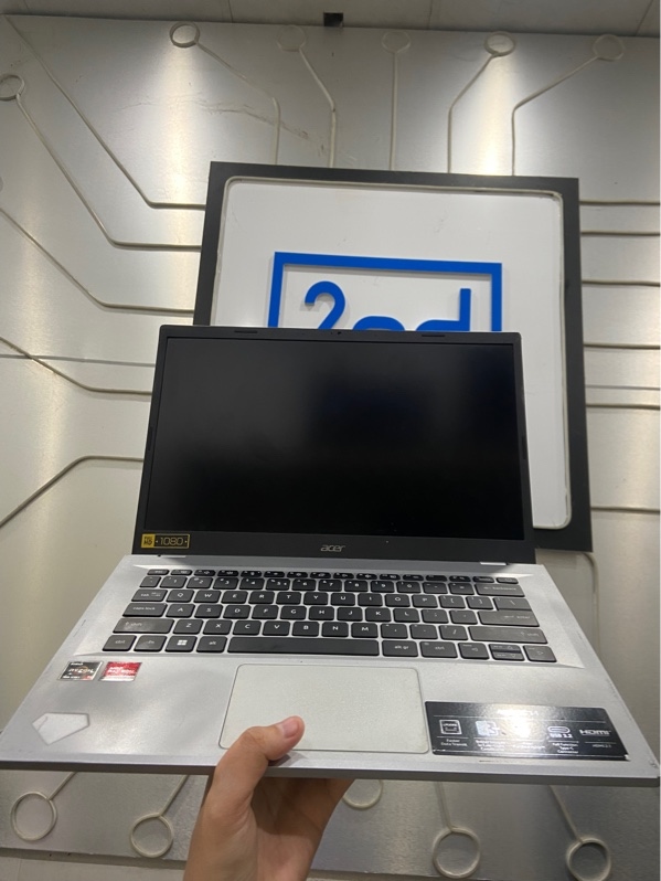 Laptop Acer Aspire A314-23M - AMD RYZEN 5 7520U with Radeon Graphics - Ram 8/512GB - Pin 74% - Màu bạc - Ngoại hình: 96.5% - Màn ám vàng, xước mặt, cấn góc, cấn viền - Kèm sạc