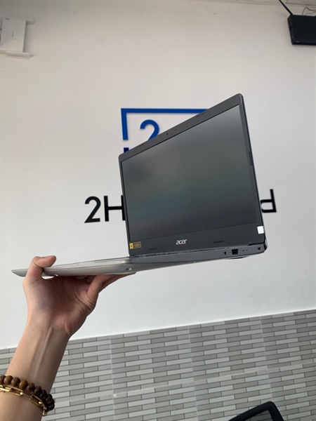 Laptop Acer Aspire A514-52 - i3-10110U - Ram 4GB/SSD 256GB - Màu trắng - Pin 75% - Ngoại hình: 97% - Trầy xước, màn ám hồng nặng - Body, kèm sạc 2