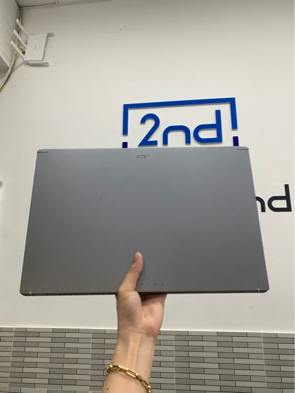 Laptop Acer Aspire A515-58GM - i5-13420H - Ram 8GB/512GB SSD - RTX 2050 4 GB - Màu xám - Pin 70% - Ngoại hình: 98% - 1 đốm phản quang nhỏ - Kèm sạc