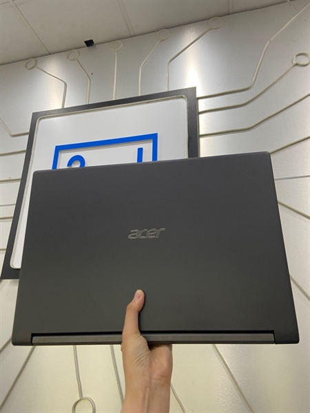 Laptop Acer Aspire A715-42G - AMD Ryzen 5 5500U - Ram 8/512GB SSD - GTX 1650 - Pin 68% - Màu đen - Ngoại hình: 97% - Kèm sạc